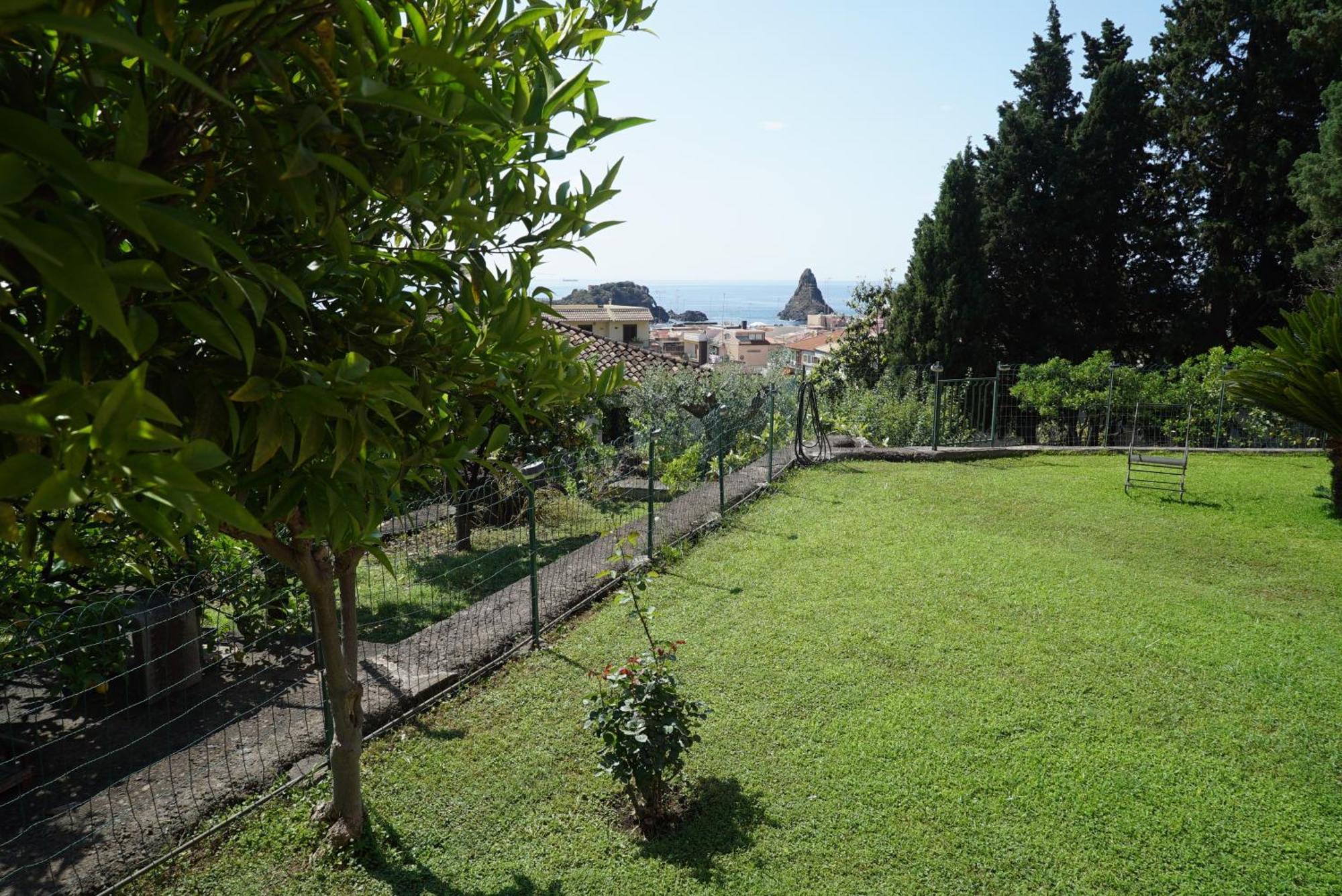 Apartamento La Magnolia Aci Trezza Exterior foto